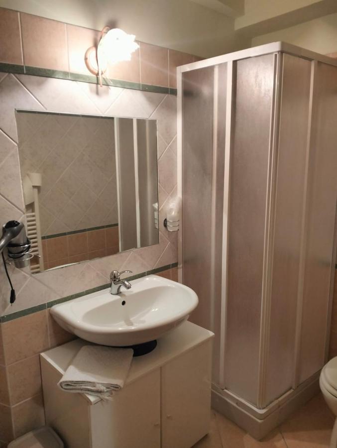 La Bomboniera Casa Vacanze Apartment กาสเชีย ภายนอก รูปภาพ
